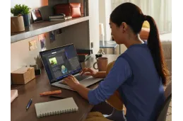 Laptop HP OmniBook 5 16-bf0622nd / C85MGEA / Snapdragon X Plus / 32GB / 1TB / Qualcomm Adreno / 2k / Win 11 / Srebrny