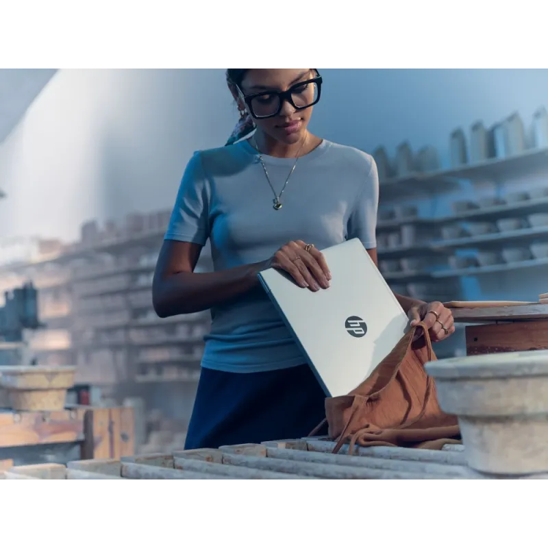 Laptop HP ProBook 4 G1i 14 / C51MZET / Ultra 7 / 32GB / 1TB / Intel Graphics / WUXGA / Win 11 Pro / Srebrny