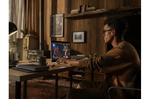 Laptop HP OmniBook 7 NGAI 17-dc0002na / BG3X8EA / Ultra 7 / 32GB / 1TB / Intel Arc / FullHD / Win 11 / Srebrny