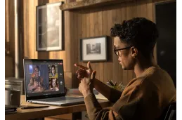 Laptop HP OmniBook 7 NGAI 17-dc0002na / BG3X8EA / Ultra 7 / 32GB / 1TB / Intel Arc / FullHD / Win 11 / Srebrny