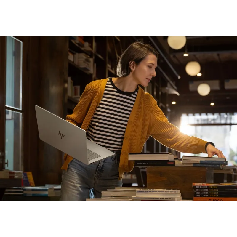 Laptop HP OmniBook 7 AI 14-fr0000na / BK7E7EA / Ultra 7 / 32GB / 1TB / Intel Arc / 2k / Win 11 / Srebrny
