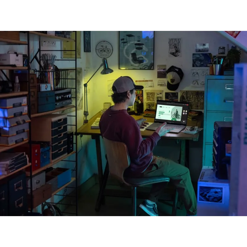 Laptop HP OmniBook X Flip 2w1 NGAI 16-ar0005na / BH3F4EA / Ryzen AI 5 / 16GB / 512GB / Radeon 840M / 2k / Win 11 / Srebrny