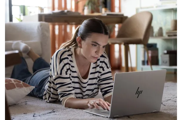 Laptop HP OmniBook X Flip 2w1 NGAI 16-as0012na / C27K3EA / Ultra 5 / 16GB / 512GB / Intel Arc 130V / 2k OLED / Win 11 / Srebrny