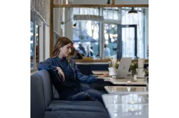 Laptop do biura HP OmniBook X Flip 16-as0006na / BH3F9EA / Intel Ultra 5 / 16GB / 512GB / Intel ARC / 3K / OLED / Dotyk / Win 11