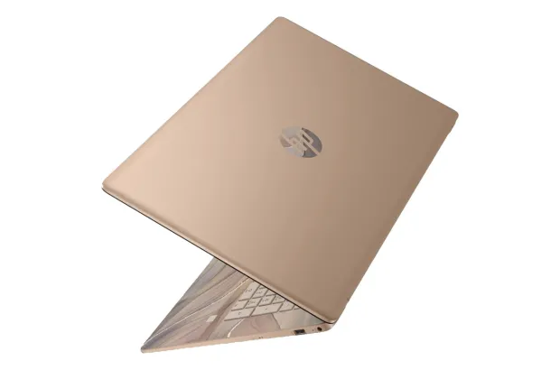 Laptop HP 17-cn3164ds / BS6W5UA / Intel N100 / 16GB / 384GB / Intel UHD / HD+ / Win 11 / Chai Latte