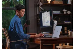 Laptop Biznesowy HP EliteBook 8 G1i 14 / CW6U1U8 / Ryzen AI 7 / 32GB / 1TB / AMD Radeon / WUXGA / Win 11 Pro / Srebrny