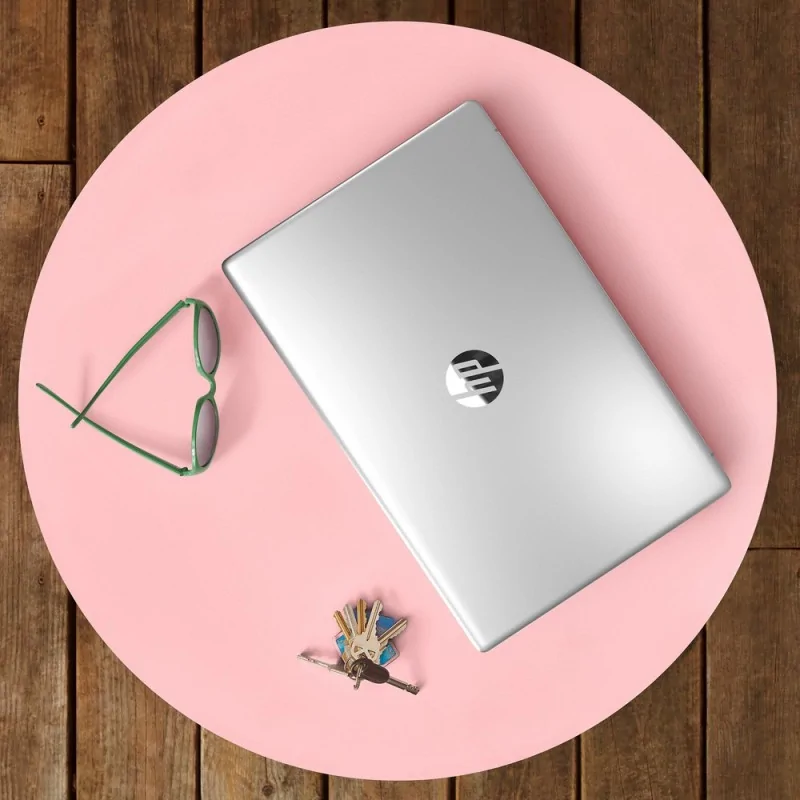 Laptop HP AI 17-cn5037nr / BE6J9UA / Ultra 7 / 16GB / 512GB / Intel Graphics / FullHD / Win 11 / Srebrny