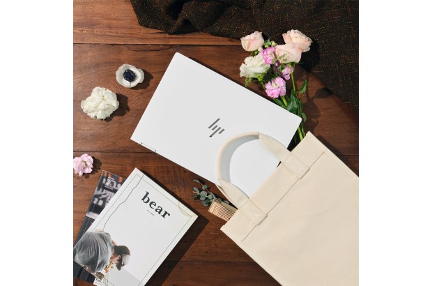 Laptop HP Envy x360 13-bf0045na / 7D7J9EA / Intel i7 / 16GB / SSD 512GB / Intel UHD / WUXGA / Dotyk / Win 11 / Niebieski