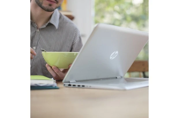 Laptop HP Envy x360 13-bf0045na / 7D7J9EA / Intel i7 / 16GB / SSD 512GB / Intel UHD / WUXGA / Dotyk / Win 11 / Niebieski