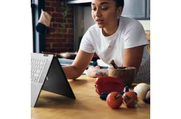 Laptop HP Envy x360 15-ey0001na / 6P185EA / AMD Ryzen 7 / 32GB / SSD 2TB / AMD Radeon / FullHD / Dotyk / Win 11 / Czarny