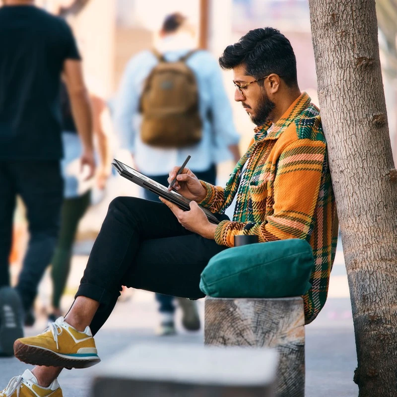 Laptop HP Envy x360 15-ew0008ca / 378Y3UA / Intel i5 / 16GB / SSD 1TB / Intel Xe / FullHD / Dotyk / Win 11 / Srebrny