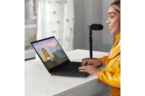 Laptop HP ENVY x360 15m-eu0043dx / 4N6R2UAR / AMD Ryzen 7 / 16GB / SSD 512GB / AMD Raden / FullHD / Dotyk / Win 11 / Czarny