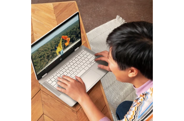 Laptop HP Chromebook 14a-na0005na / 65T58EA / Intel N5030 / 8GB / eMMC 128GB / Intel UHD / FullHD / Chrome OS / Biały