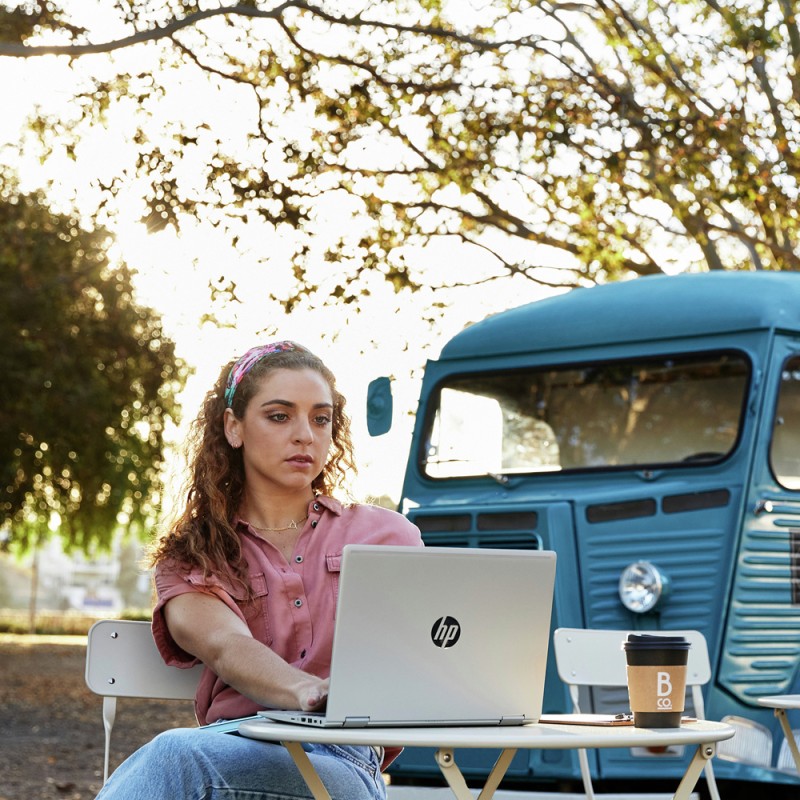 Laptop HP ProBook x360 435 G9 / 5Z1M2ES / AMD Ryzen 5 / 8GB / SSD 256GB / AMD Radeon / FullHD / Dotyk /Win 11 Pro / Srebrny