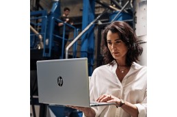 Laptop HP ProBook 470 G9 / 6S6F1EA / Intel i7 / 32GB / SSD 1TB / Nvidia MX550 / FullHD / Win 11 Pro / Srebrny