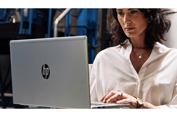 Laptop HP ProBook 455 G9 / 6S6S4EA / AMD Ryzen 7 / 16GB / SSD 512GB / AMD Radeon / FullHD / Win 11 Pro / Srebrny