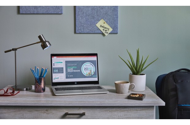 Laptop HP ProBook 455 G9 / 7J1C5AA / AMD Ryzen 5 / 16GB / SSD 512GB / AMD Radeon / FullHD / Win 11 Pro / Srebrny