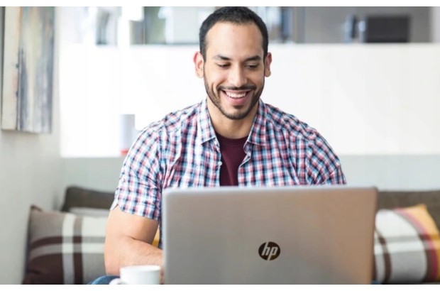 Laptop HP ProBook 455 G9 / 7J1C5AA / AMD Ryzen 5 / 16GB / SSD 512GB / AMD Radeon / FullHD / Win 11 Pro / Srebrny