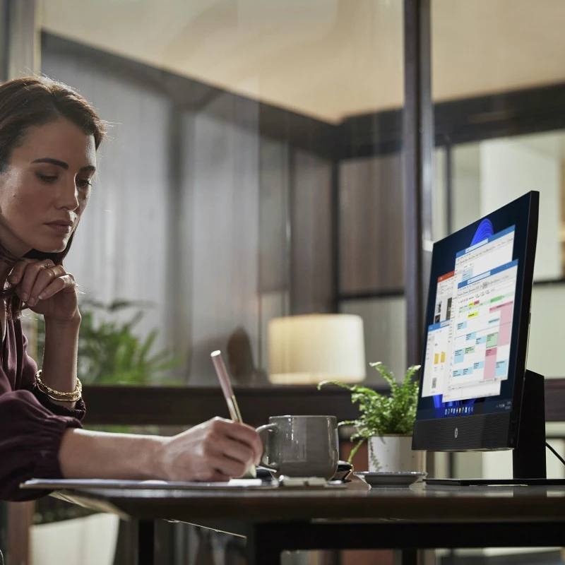 All in One HP ProOne 440 G9 VESA / 8S0S6E8 / Intel i5 / 16GB / SSD 512GB / Intel UHD / FullHD / FreeDos / Czarny