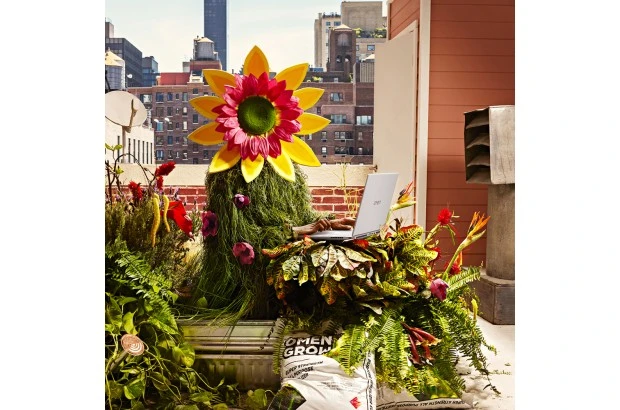 Laptop Omen Transcend HP 16-u0940nz / 81W25EA / Intel i9 / 32GB / SSD 2TB / Nvidia RTX 4070 / 2,5K / 240Hz / Win 11 / Biały