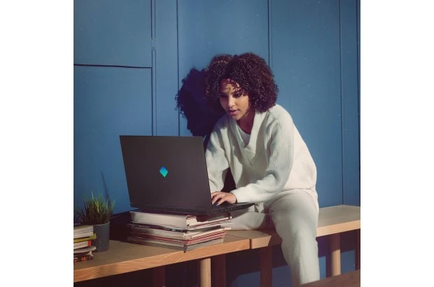 Laptop HP OMEN 17-CK1000 / 8B7F5U8 / Intel i7 / 16GB / SSD 1TB / Nvidia RTX 3060 / WQHD / Win 11 / Czarny