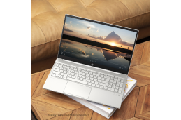 Laptop HP Pavilion 15-eh2000na / 6A2N7EA / AMD Ryzen 5 / 16GB / SSD 512GB / AMD Radeon / Dotyk / Win 11 / Srebrny