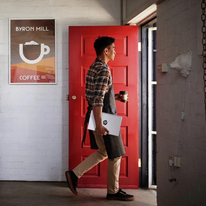 Laptop HP ProBook 445 G9 / 64T27UT / AMD Ryzen 5 / 16GB / SSD 512GBGB / Vega 7 / FullHD / Win 11 Pro / Srebrny