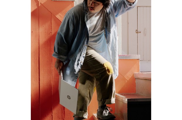 Laptop HP 14-fq1078nr / 4E2C8UA / AMD Ryzen 7 / 16GB / SSD 512GB / AMD Radeon / HD / Win 11 / Srebrny