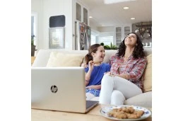 Laptop HP 15-dy0022ds / 3Z3S1UA / Intel N4020 / 8GB / SSD 256GB / Intel UHD / HD / Win 11 / Złoty