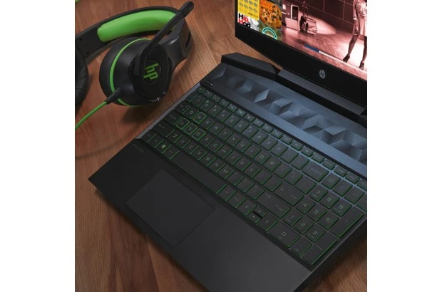 Laptop HP Gaming Pavilion 15-dk0006nh / 7PV69EA / Intel i7 / 8GB / HDD 1TB + SSD 256GB / GTX1650 / FullHD / Win 11 / Czarny