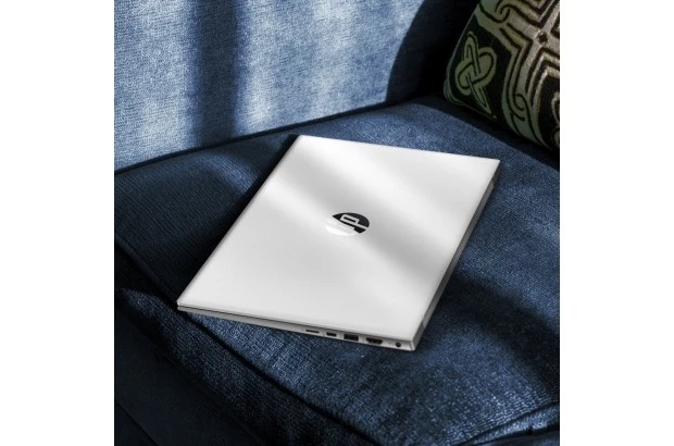 Laptop HP Pavilion 14-dv2123nf / 6Z244EA / Intel i5 / 16GB / SSD 512GB / Intel Xe / FullHD / Win 11 / Srebrny