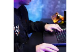 Laptop Gigabyte Aorus 5 / SE4-73US513SH / Intel i7-12 / 16GB / SSD 512GB / Nvidia RTX 3070 / FullHD / 360Hz / Win 11 / Czarny