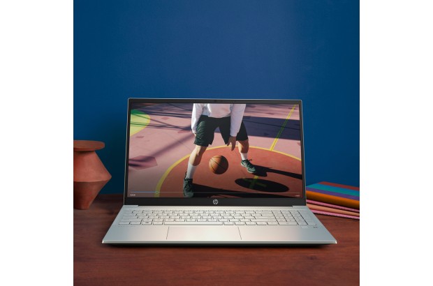 Laptop HP Pavilion 15-eg0704nw / 4H3L2EA / Intel Core i5 / 8GB /  SSD 512GB / NVIDIA MX350 / FullHD / Win 11 / Złoty