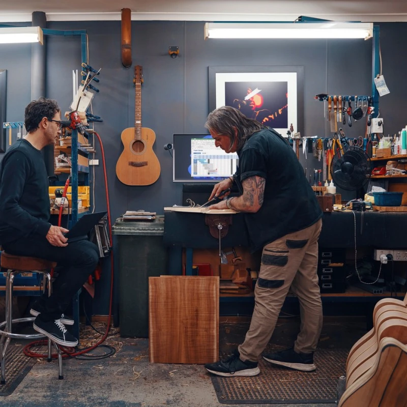 All in One Lenovo V30a-24IIL / 11LA002PRU / Intel i5-10 / 8GB / SSD 512GB / Intel UHD / FullHD / Win 11 Pro / Czarny