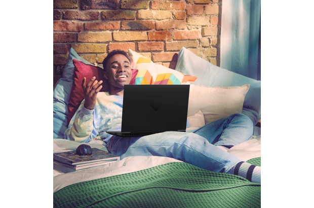 Laptop HP victus 16-e0307nf / 6J620EA / AMD Ryzen 5 / 16GB / SSD 512GB / AMD Radeon RX 5500M / FullHD / Win 11 / Czarny