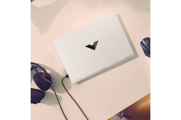 Laptop HP Victus 16-e0309nf / 6J9T4EA / AMD Ryzen 7 / 32GB / SSD 512GB / AMD Radeon RX 5500M / FullHD / 144Hz / Win 11 / Biały