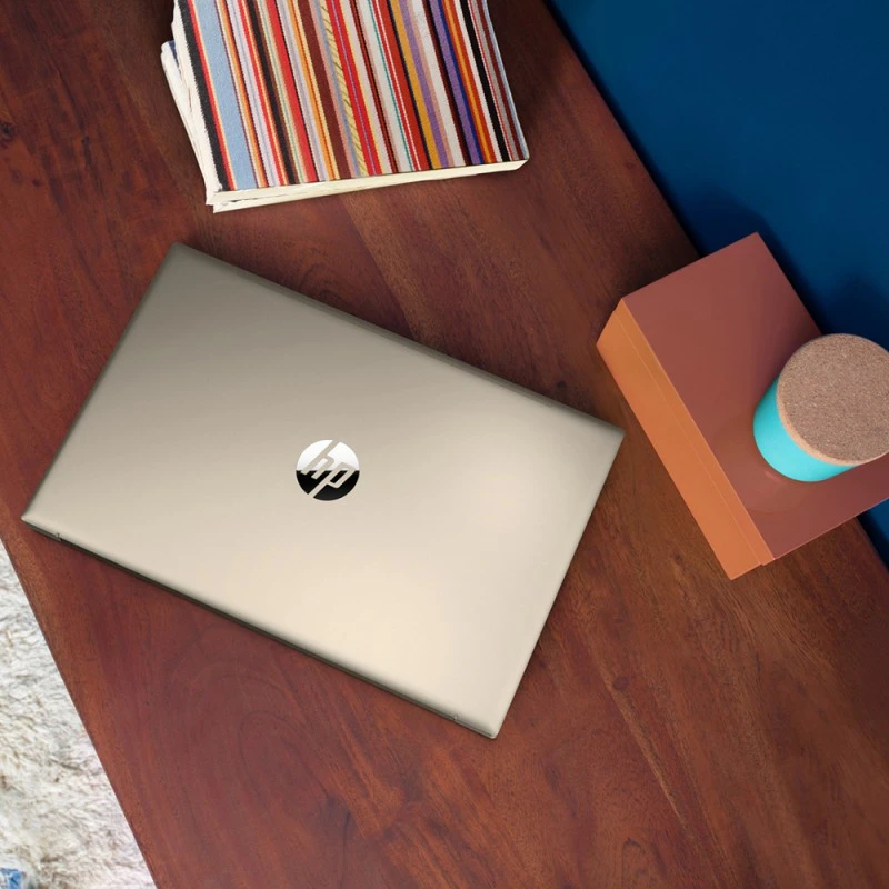 Laptop HP 15-eg0050wm / 1M1F7UA / Intel i5-11 / 16GB / SSD 512GB / Intel Xe / FullHD / Dotyk / Win 11 / Złoty