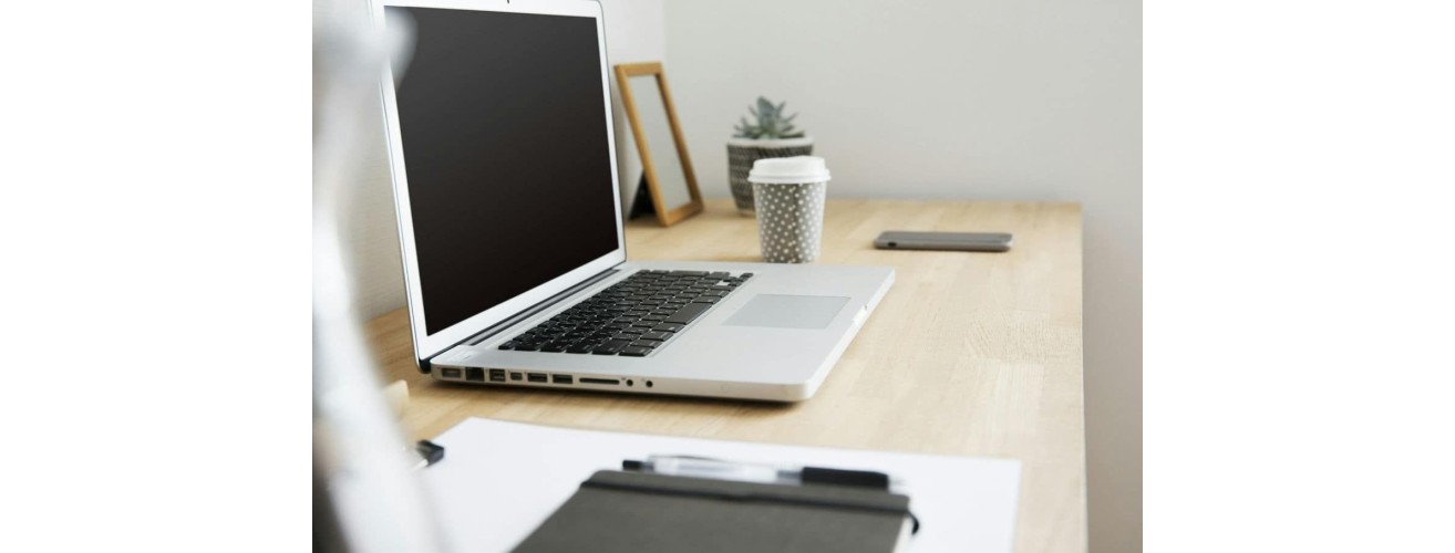 Jak wybrać idealny laptop do pracy zdalnej?